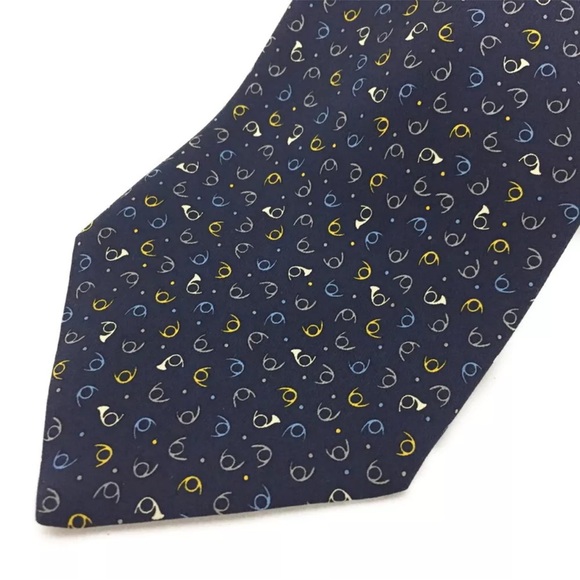 AUTH Salvatore Ferragamo 100% Silk Tie Navy - Picture 2 of 8